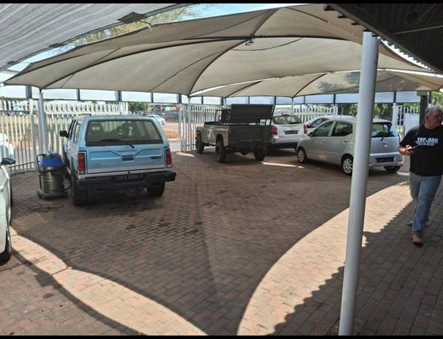 3 BEDROOM HOUSE FOR SALE IN SINOVILLE